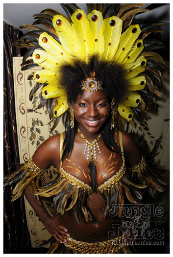 bachanal_mas_bandlaunch_2010-006