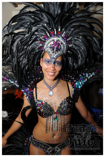 bachanal_mas_bandlaunch_2010-010