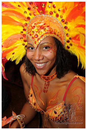 bachanal_mas_bandlaunch_2010-011