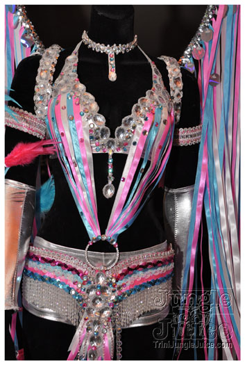 bachanal_mas_bandlaunch_2010-032