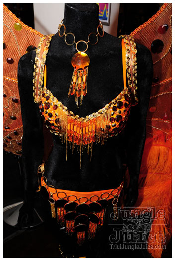 bachanal_mas_bandlaunch_2010-043