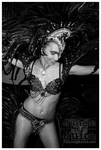 bachanal_mas_bandlaunch_2010-110