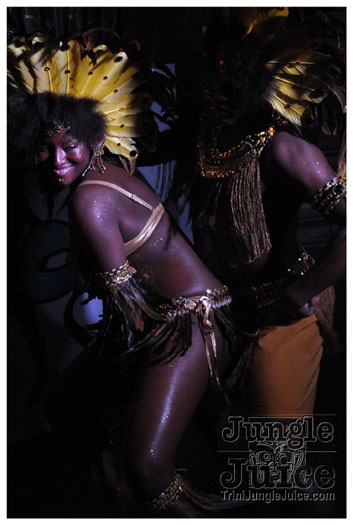 bachanal_mas_bandlaunch_2010-121