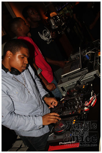 bachanal_mas_thankyou_2010-005