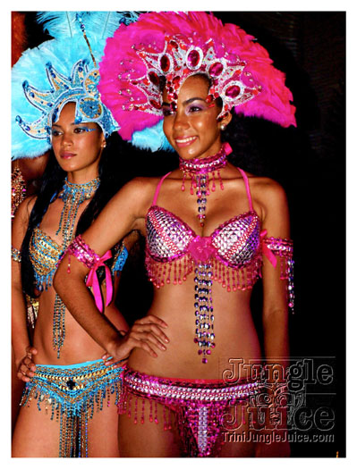 baje_intl_band_launch_2010-013