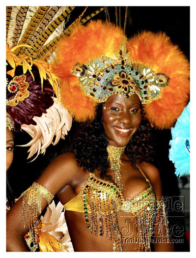 baje_intl_band_launch_2010-022