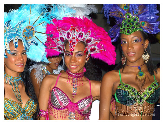 baje_intl_band_launch_2010-028