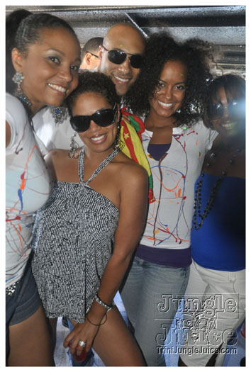 basic_boatride_2010_sep5-053