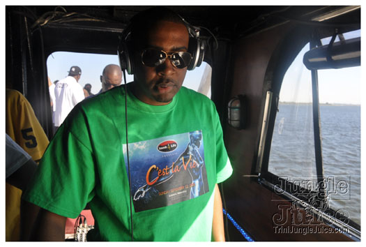 basic_boatride_2010_sep5-056