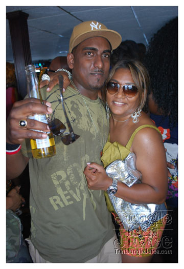 basic_madness_boatride_july-013