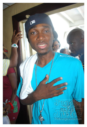 basic_madness_boatride_july-033