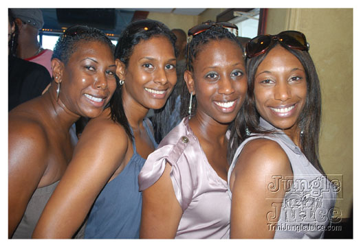 basic_madness_boatride_july-060