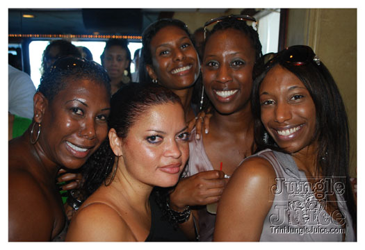 basic_madness_boatride_july-061