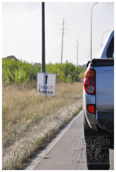 beach_house_carnival_2010_pt1-001