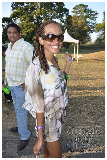 beach_house_carnival_2010_pt1-009