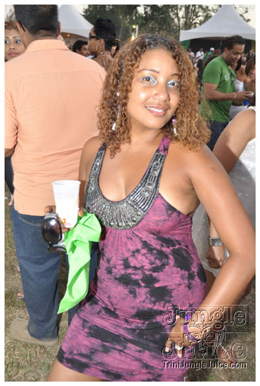 beach_house_carnival_2010_pt1-021
