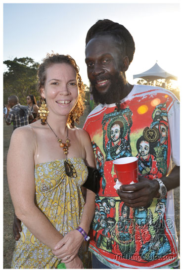 beach_house_carnival_2010_pt1-028