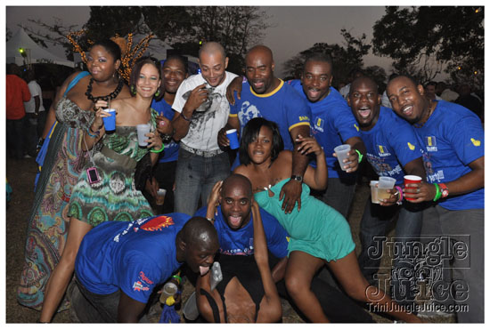 beach_house_carnival_2010_pt1-044