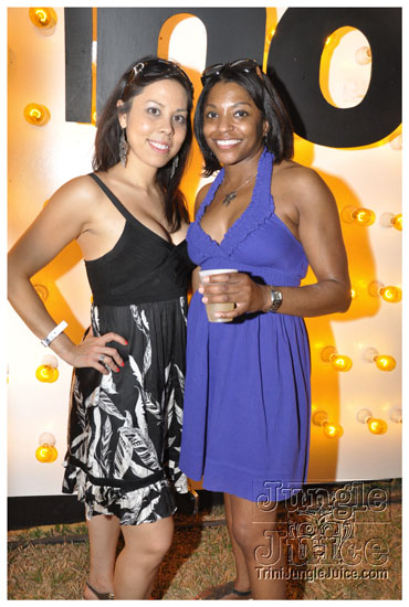 beach_house_carnival_2010_pt1-046