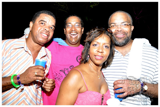 beach_house_carnival_2010_pt1-059