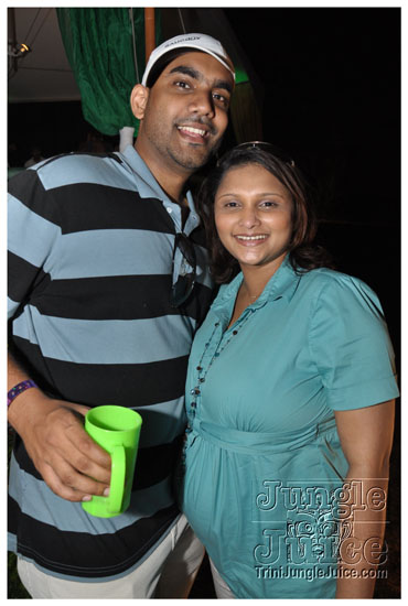 beach_house_carnival_2010_pt1-066