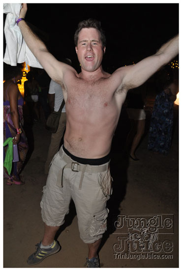 beach_house_carnival_2010_pt1-082