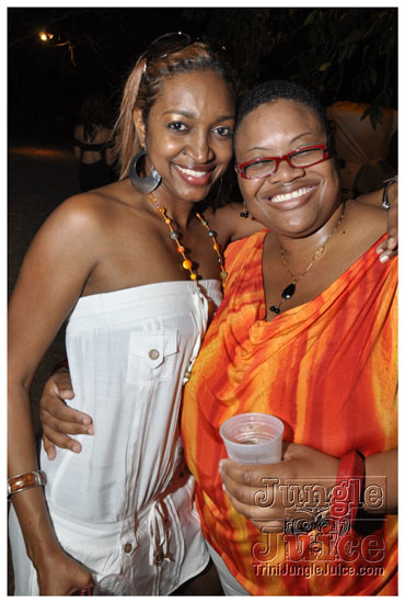 beach_house_carnival_2010_pt1-115