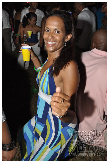 beach_house_carnival_2010_pt1-127
