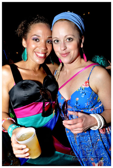 beach_house_carnival_2010_pt1-143