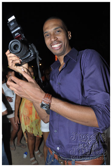 beach_house_carnival_2010_pt1-164