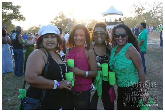 beach_house_carnival_2010_pt2-006