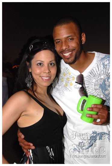 beach_house_carnival_2010_pt2-030