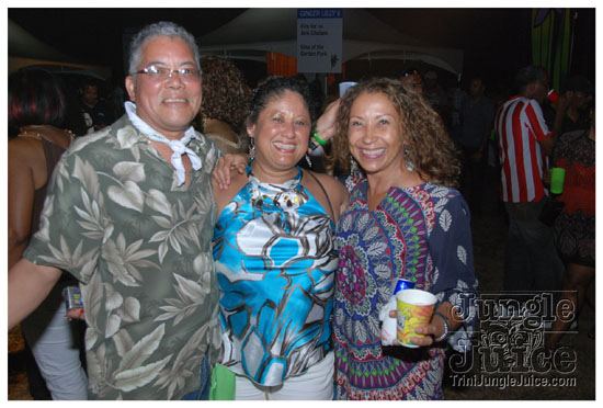 beach_house_carnival_2010_pt2-050