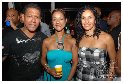 beach_house_sound_pressure_nov13-019