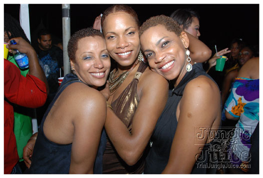 beach_house_sound_pressure_nov13-107