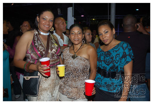 beach_house_sound_pressure_nov13-110