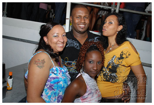 beach_house_sound_pressure_nov13-124