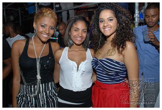 beach_house_sound_pressure_nov13-136