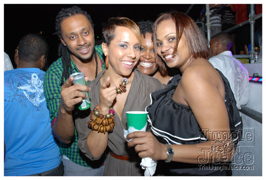 beach_house_sound_pressure_nov13-137