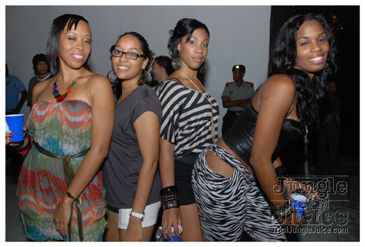 beach_house_sound_pressure_nov13-145