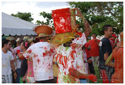 beach_jouvert_2010_apr3-024