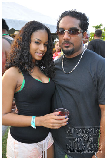 beach_jouvert_2010_apr3-043