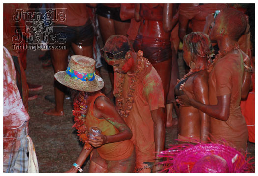 beach_jouvert_2010_apr3-078