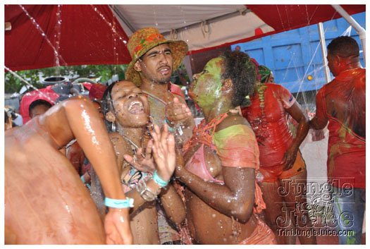 beach_jouvert_2010_apr3-091