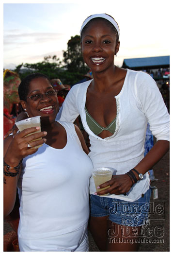 beach_jouvert_2010_apr3-092