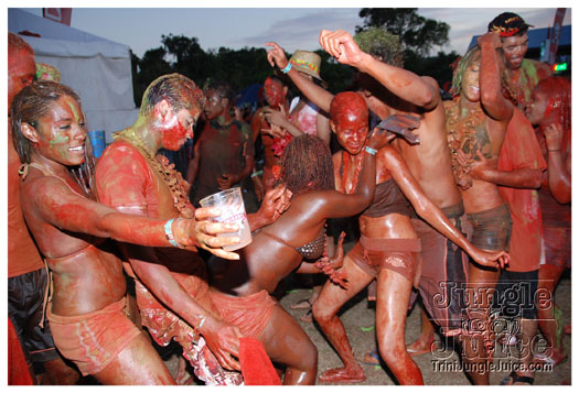 beach_jouvert_2010_apr3-109
