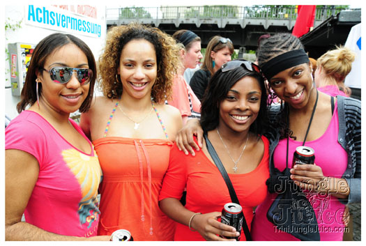 berlin_carnival_explosion_bbq_may22-005