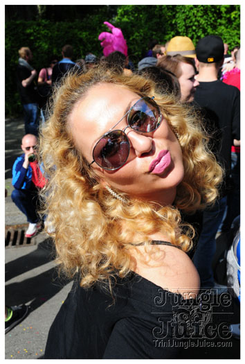 berlin_carnival_fantastic_flamingos_may23-004