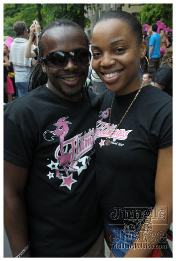 berlin_carnival_fantastic_flamingos_may23-032