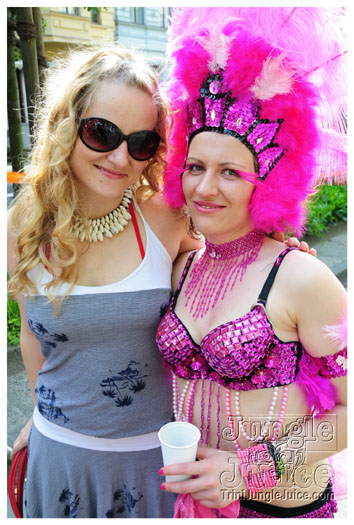 berlin_carnival_fantastic_flamingos_may23-064